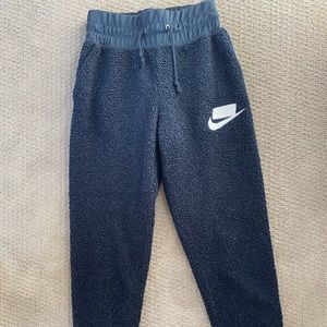 navy nike sherpa joggers